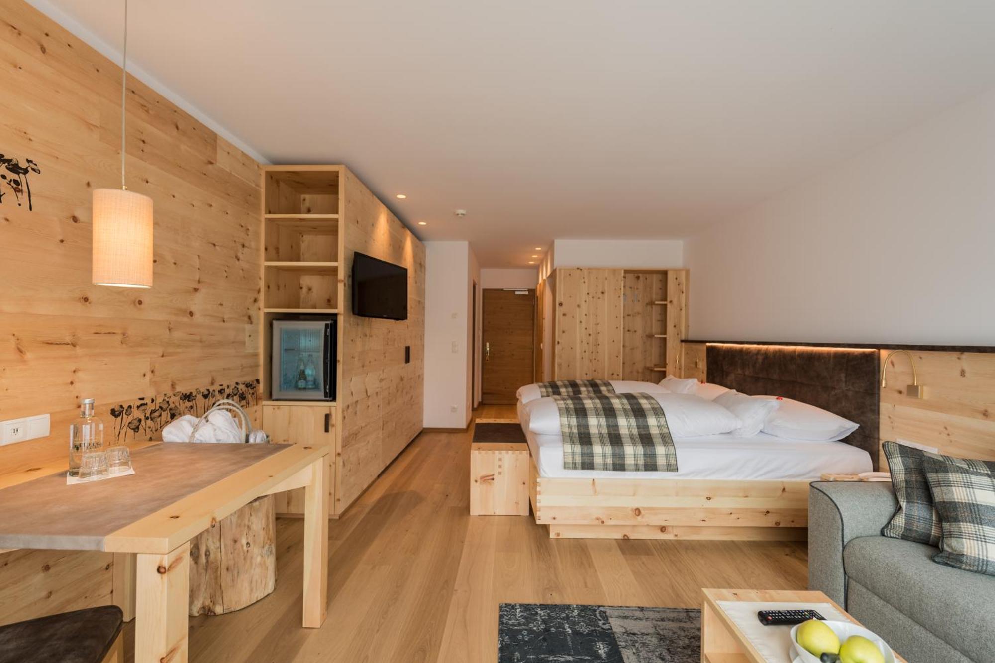 Naturhotel Leitlhof Innichen Buitenkant foto