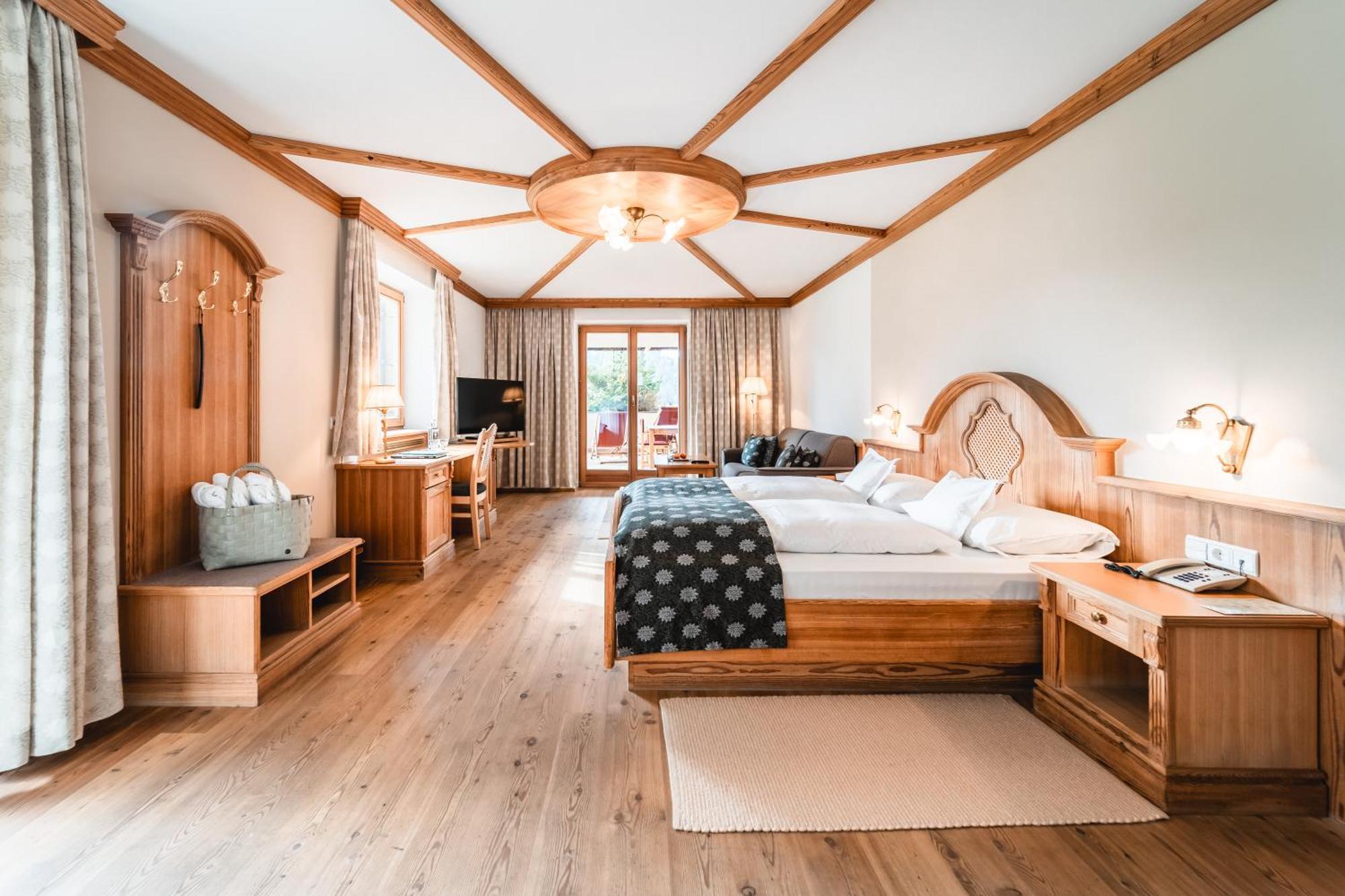 Naturhotel Leitlhof Innichen Buitenkant foto