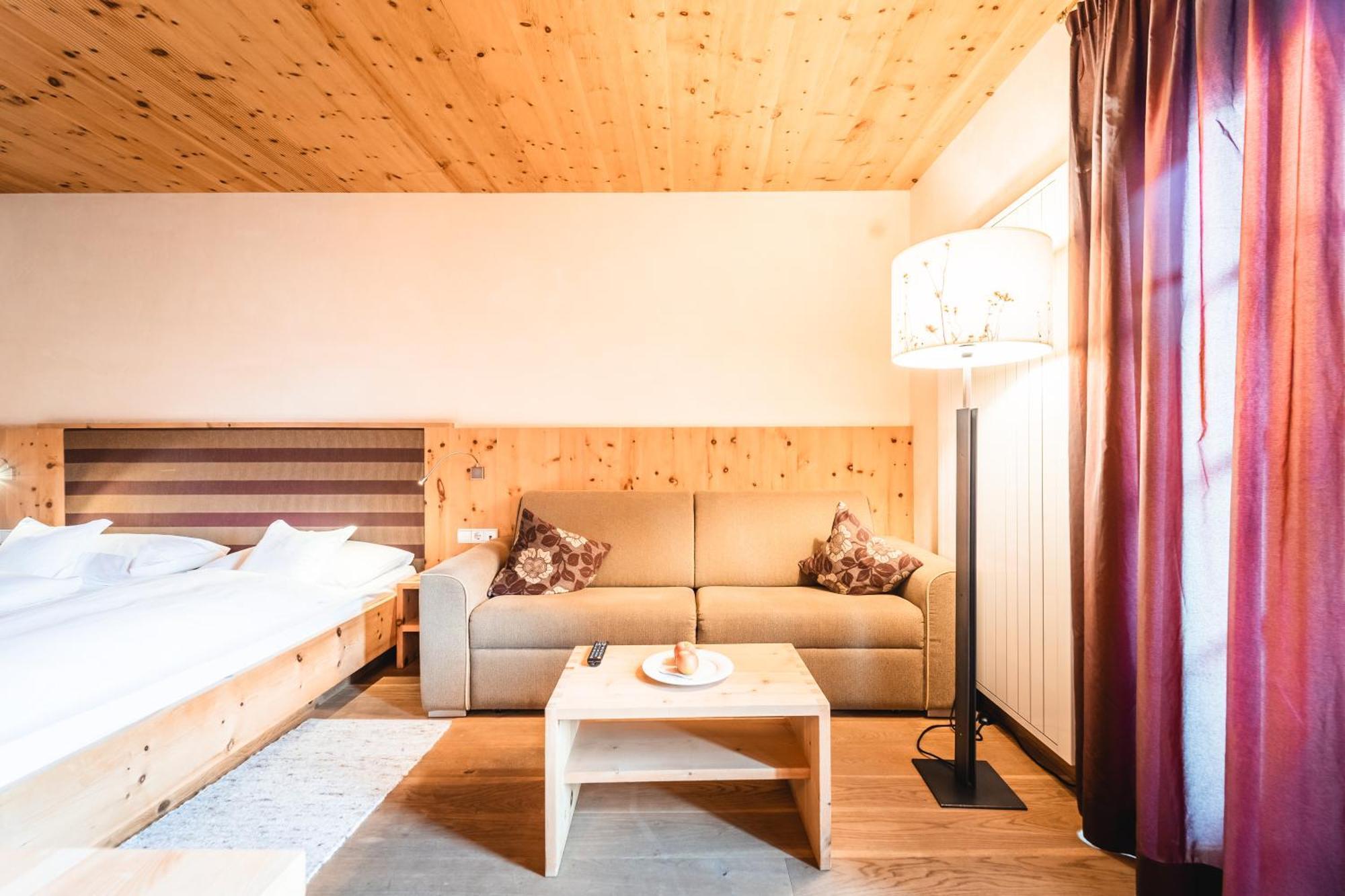 Naturhotel Leitlhof Innichen Buitenkant foto