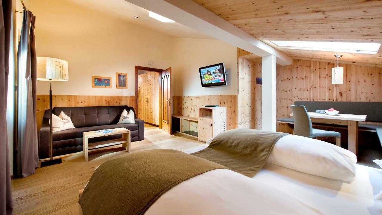 Naturhotel Leitlhof Innichen Buitenkant foto